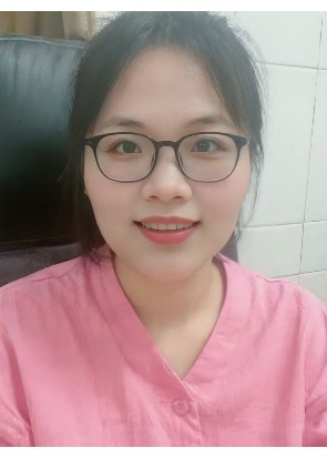 Ava Zeng, whose founder's story is the basis for the Elfglass brand philosophy.