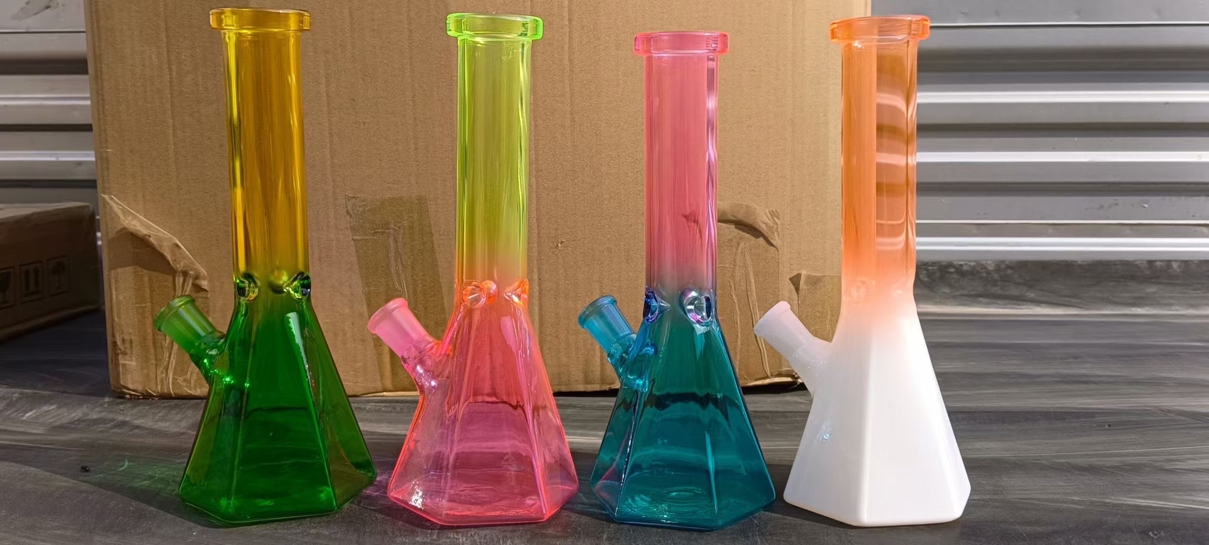 Conical base and beaker base water pipes showing stable wide footprint design