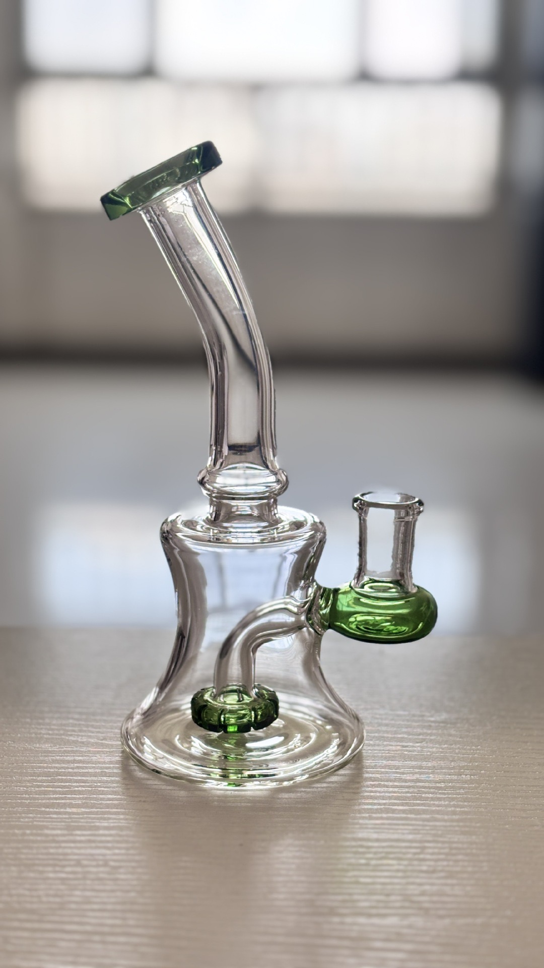 Wholesale glass water pipes produced in a BSCI audited facility